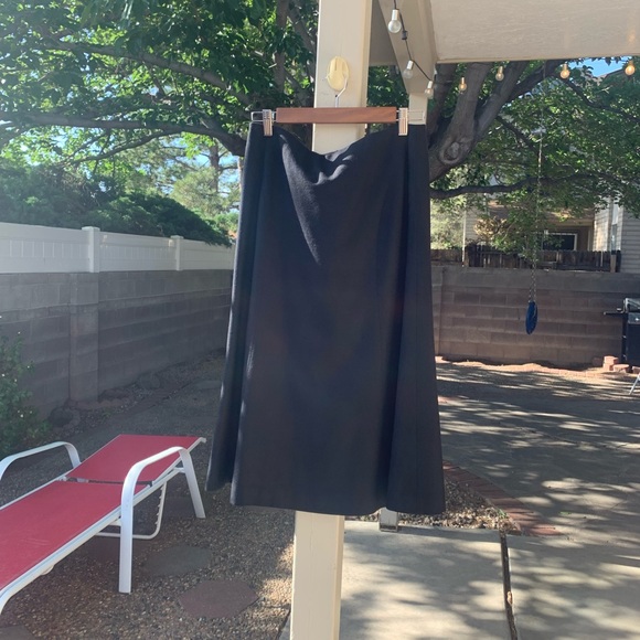 Talbots black A-line skirt wool size 4 - Picture 2 of 11